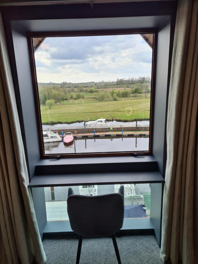 Leitrim Marina Hotel Carrick-on-Shannon Bagian luar foto