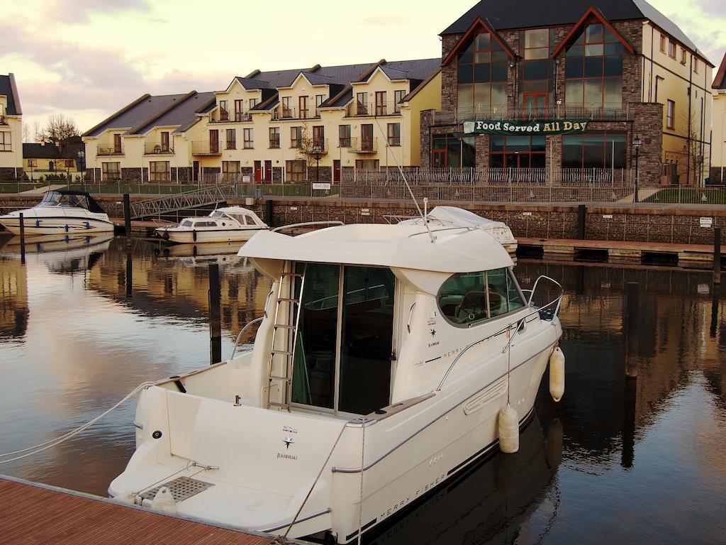 Leitrim Marina Hotel Carrick-on-Shannon Bagian luar foto